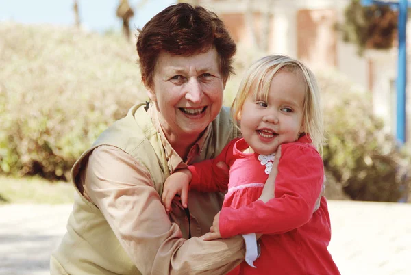 Grandmother and granddaughter — Stock Photo, Image