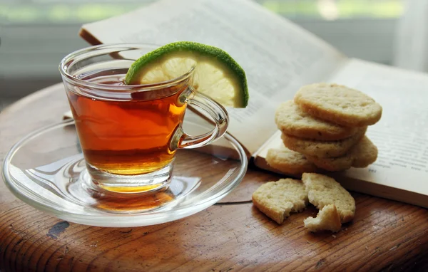Poranna herbata — Zdjęcie stockowe