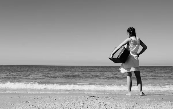 Woman with suitcase — Stock Photo, Image