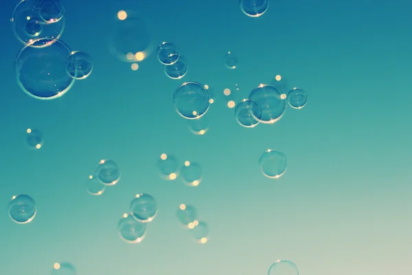 Soap bubbles floating in the air — Stock Photo, Image