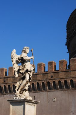 castel sant'angelo melek heykeli