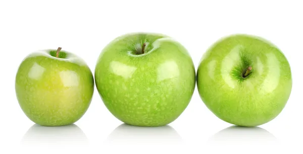 Üç yeşil elma izole — Stok fotoğraf