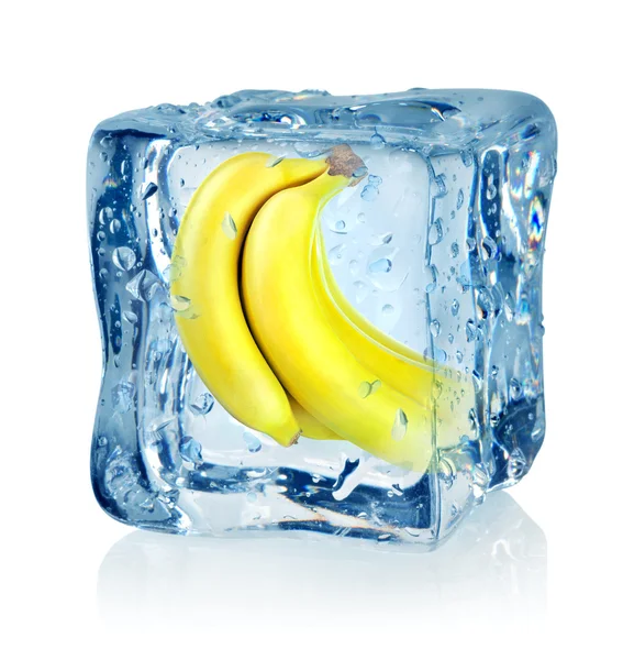 Cube de glace et banane — Photo