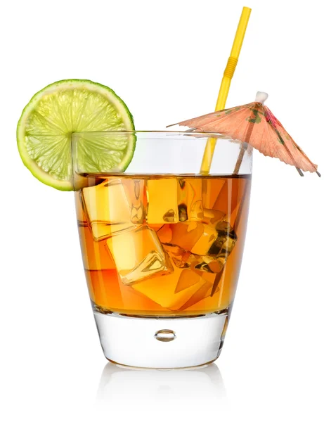 Amber cocktail i ett glas — Stockfoto