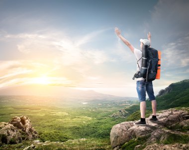sırt çantası ile turizm