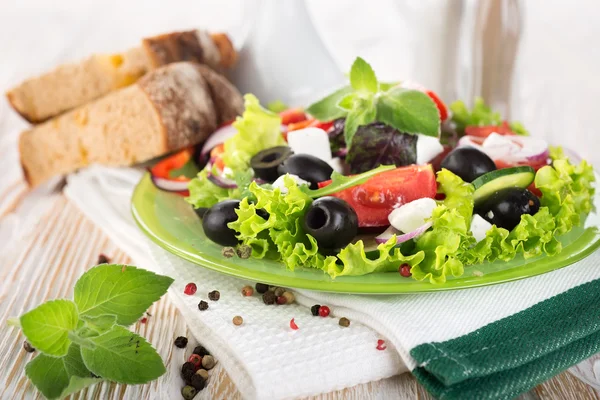 Colorful vegetable salad — Stock Photo, Image