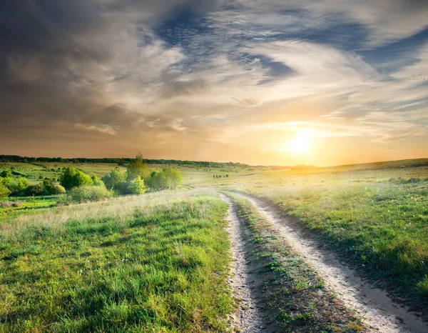 Gün batımında Country Road — Stok fotoğraf