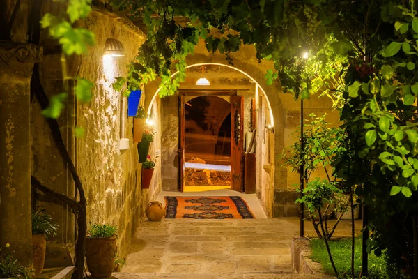 Courtyard in a hotel — Stock Photo, Image