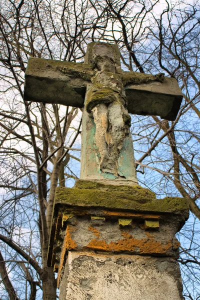 Zvětralé křesťanský symbol — Stock fotografie