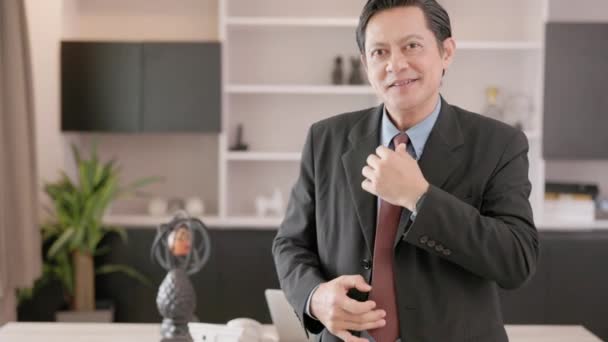 Office Happy Male Professional Crosses His Arms — Stock Video