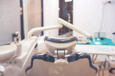 Diş sağlığı kliniğinde, diş hekimliğinde ve tıbbi aletlerin yakın çekimleri