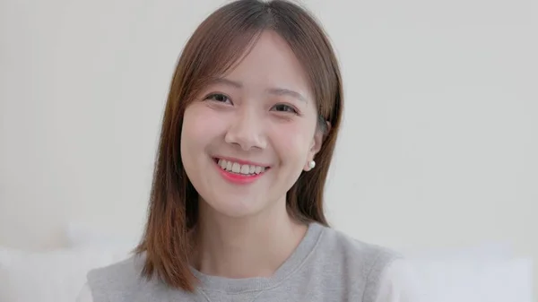Happy Millennial Thai Ethnicity Lady Student Professional Close Front Portrait — Stock Photo, Image
