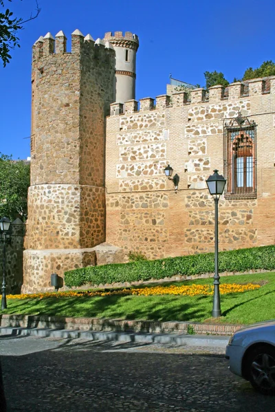 Fortress wall in Toledo — Stock Photo, Image