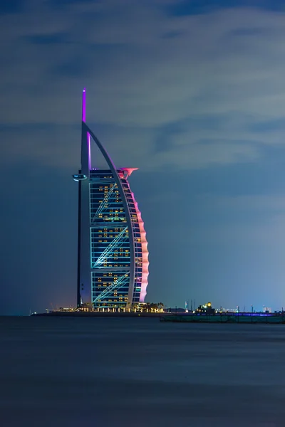 Burj Al Arab Hotel เมื่อวันที่ 17 พฤศจิกายน 2012 ในดูไบ — ภาพถ่ายสต็อก