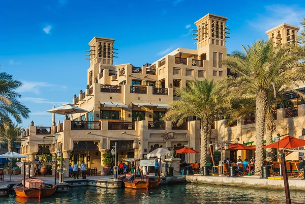 Dubai, uae - 15. November: Blick auf den Souk madinat jumeirah — Stockfoto