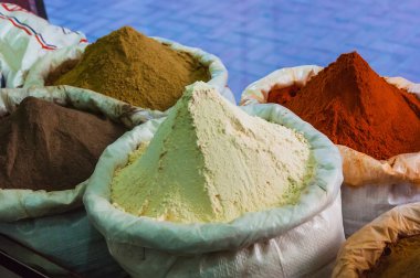 Kuru otlar çiçek baharat