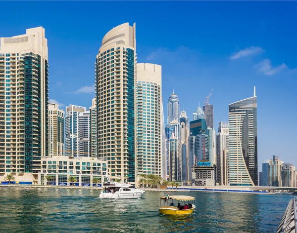 Yacht club i dubai marina. UAE. den 16 november, 2012 — Stockfoto