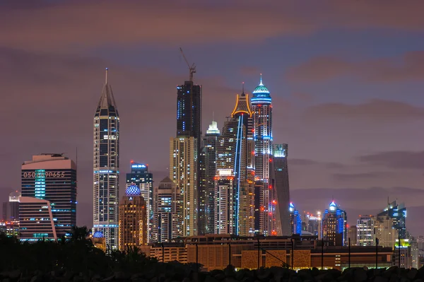 Dubai Marina skyline al atardecer, Dubai — Foto de Stock