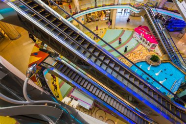 Şarja Merkez souq mega alışveriş merkezi
