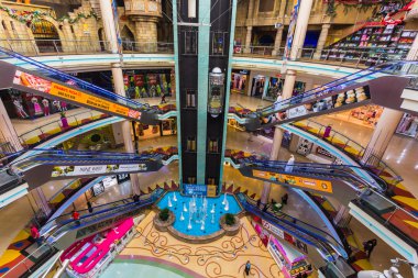 Şarja Merkez souq mega alışveriş merkezi