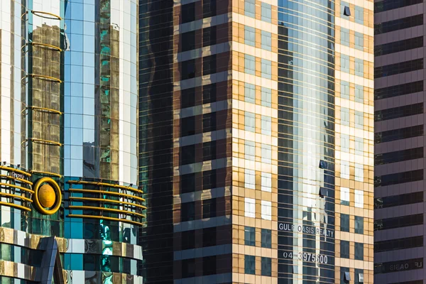 Rascacielos modernos, camino Sheikh zayed —  Fotos de Stock