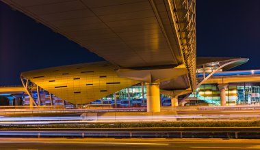 Dubai Metro dünyanın en uzun tam otomatik metro ağı