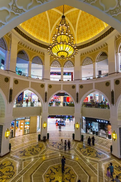World's largest shopping mall — Stock Photo, Image