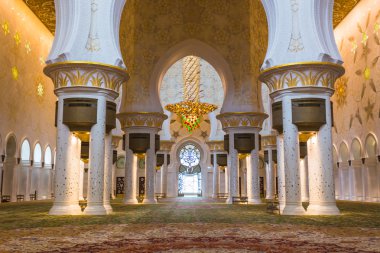 Şeyh zayed Camisi içi