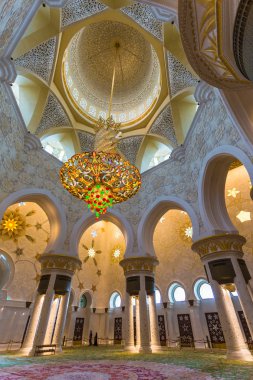 Şeyh zayed Camisi içi