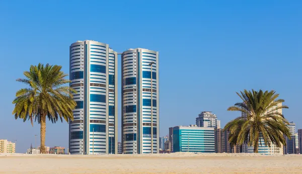 Vista general de edificios modernos en Sharjah —  Fotos de Stock