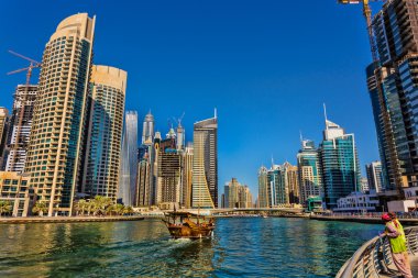  yüksek binaları ve sokakları Dubai, Birleşik Arap Emirlikleri