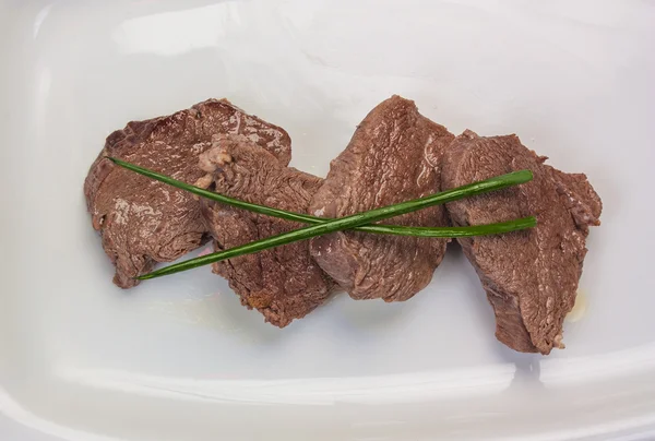 Соковиті скибочки смаженої яловичини — стокове фото
