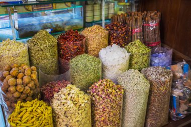otlar çiçek baharat baharat souq deira, kurutulmuş