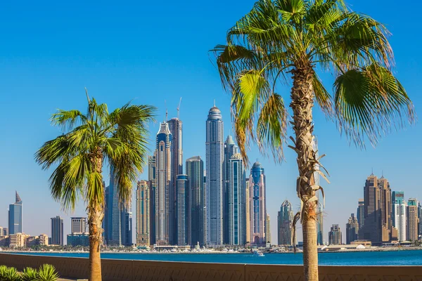 Dubai marina. Spojené arabské emiráty — Stock fotografie