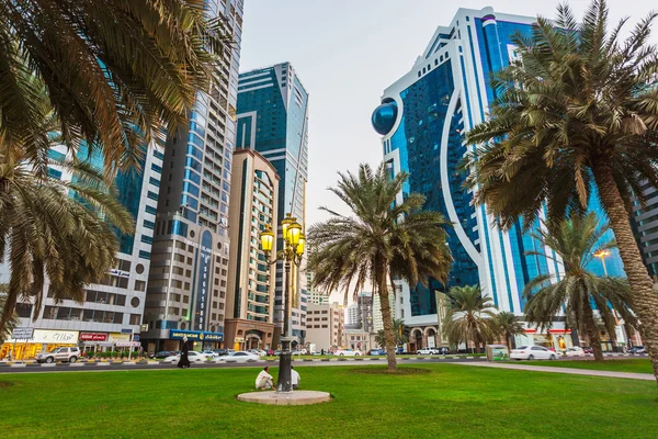 Sharjah - tercera ciudad más grande y poblada de los EAU — Foto de Stock