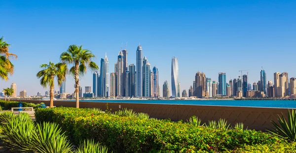 Dubai marina. Spojené arabské emiráty — Stock fotografie