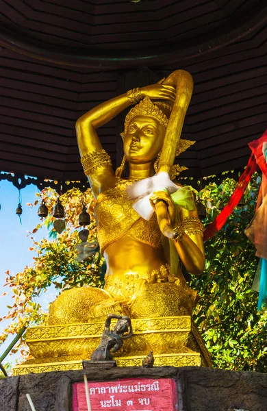 Big Buddha temple complex — Stock Photo, Image
