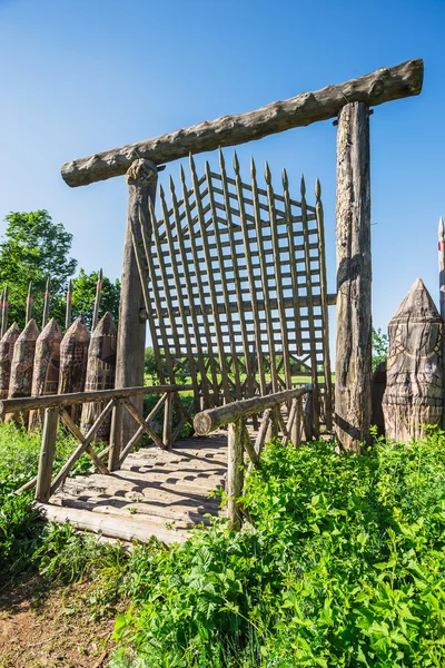 Gamla träbron — Stockfoto