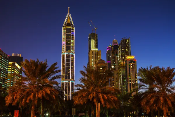 Висотні будівлі в Дубаї — стокове фото