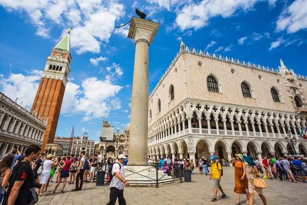 San Marco Piazza Venetsiassa — kuvapankkivalokuva