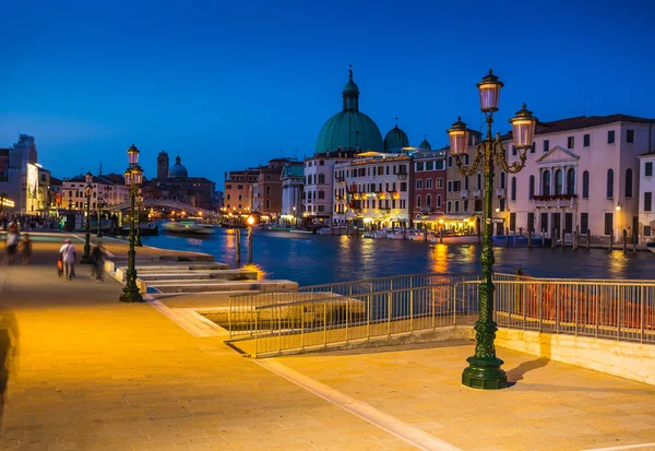 Gran Canal de Venecia por la noche — Foto de Stock