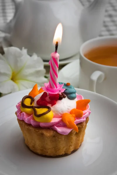 Cake Candle Tea Drinking — Stock Photo, Image