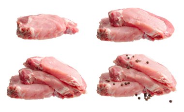 pişmemiş domuz eti hissesini beyaz zemin üzerine