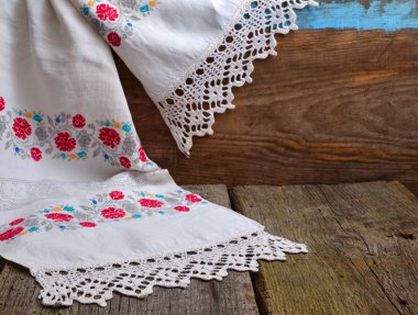 Nakış Slav ve eski yönetim kurulu.