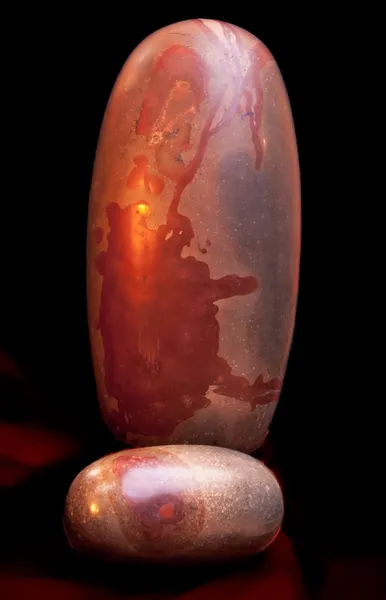 Tantrische lingam stenen uit de rivier narmada in india — Stockfoto