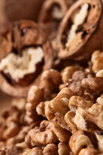 Walnuts background — Stock Photo, Image