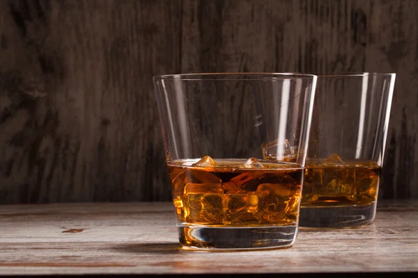 Två glas whiskey — Stockfoto