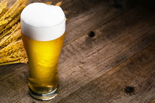 Bicchiere di birra — Foto Stock