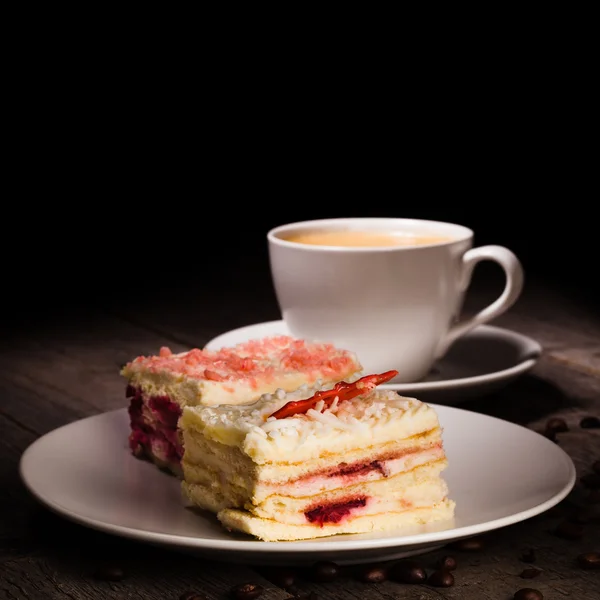 Two cakes — Stock Photo, Image