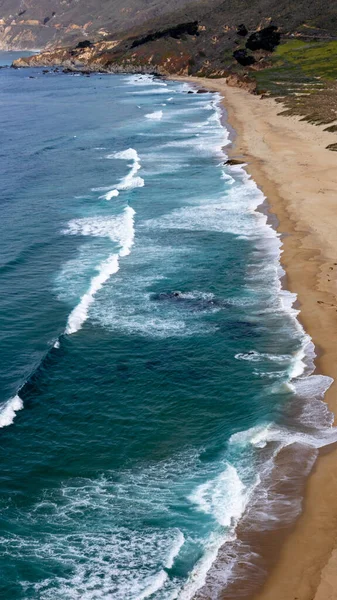 Pohled Pobřeží Kalifornie Vlnami — Stock fotografie